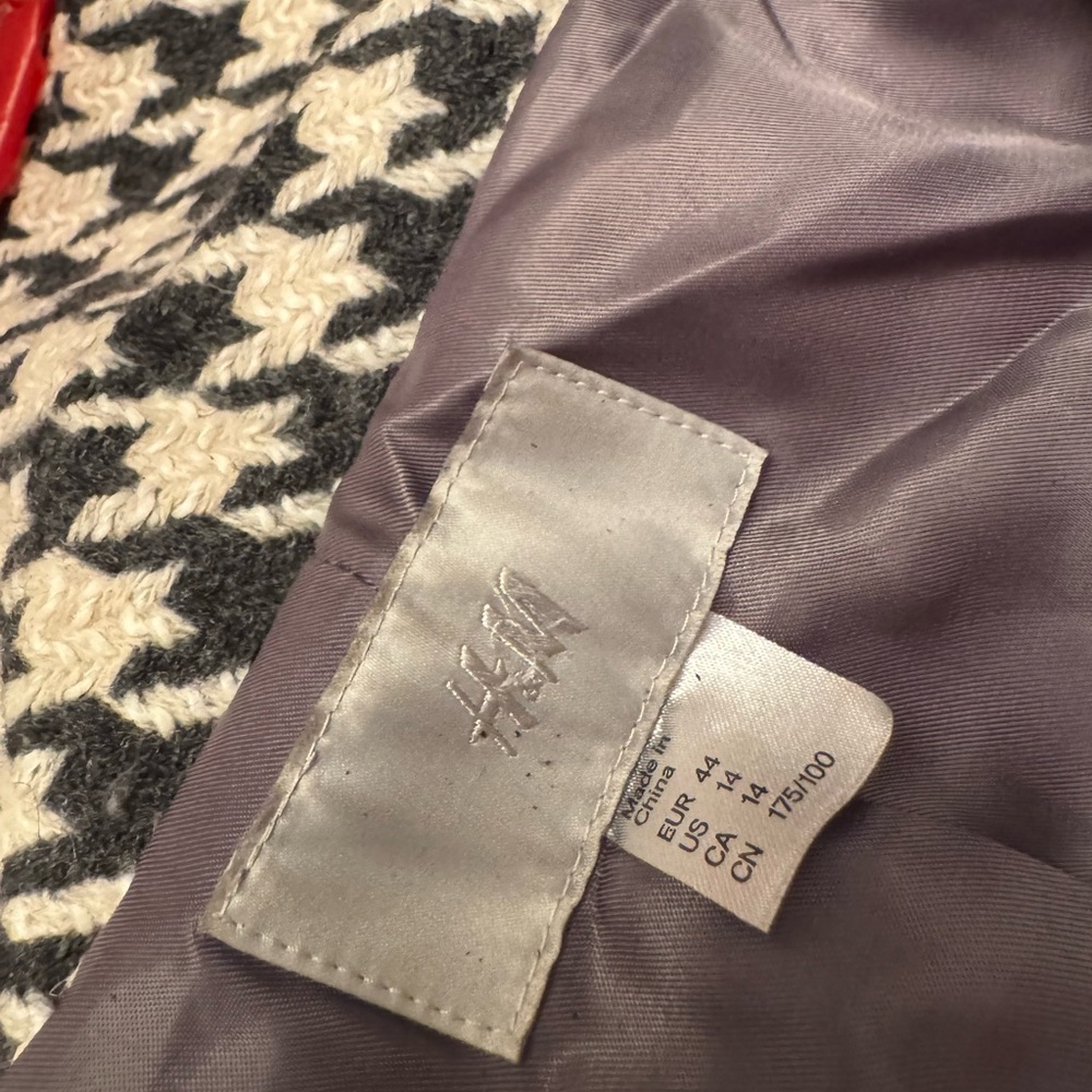 Jacket - Picture 3 of 3